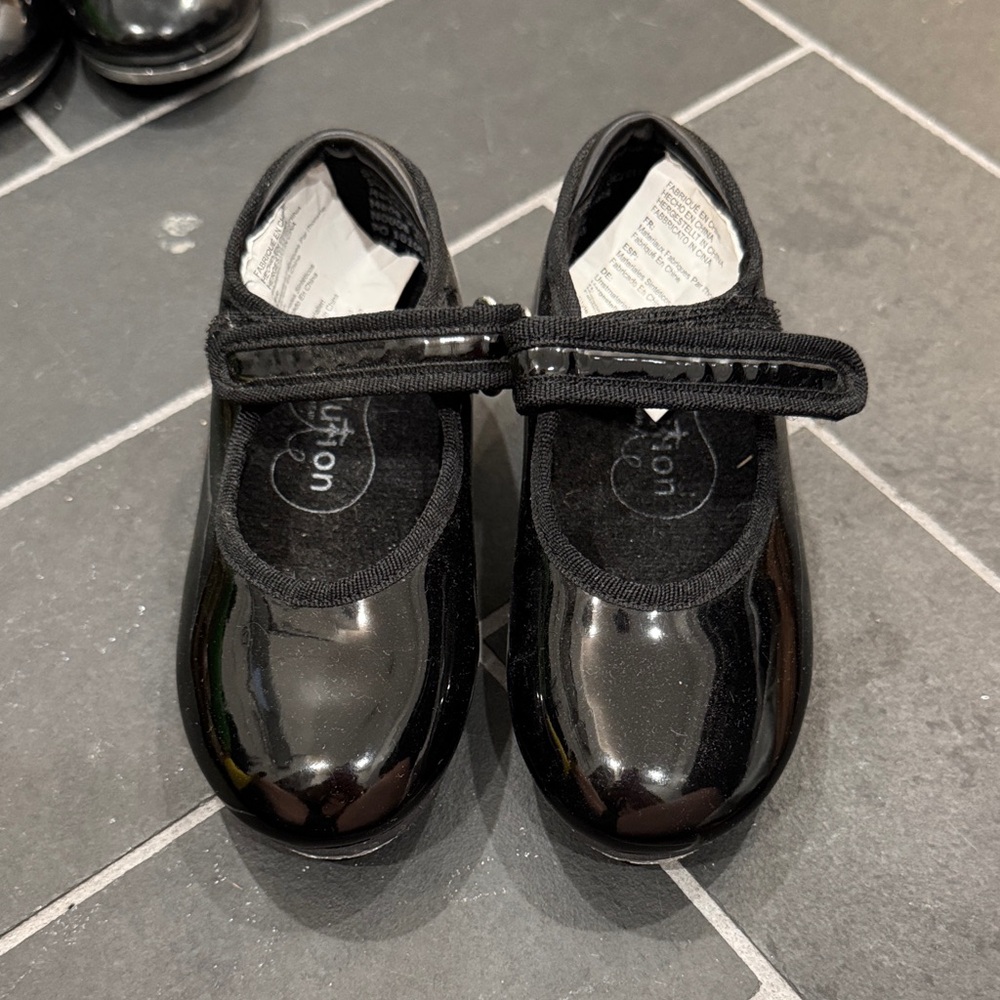 Elegant Black Kids Tap Shoes